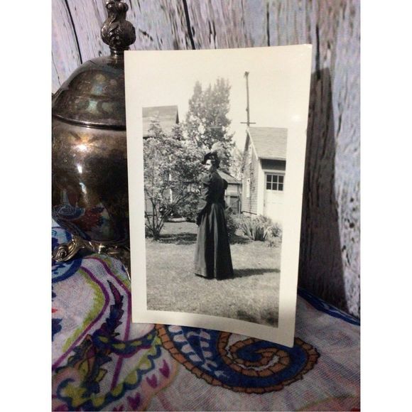 Antique Photo Lady in a Black Dress 5” x 3” Mourning Dress - Picture 1 of 11